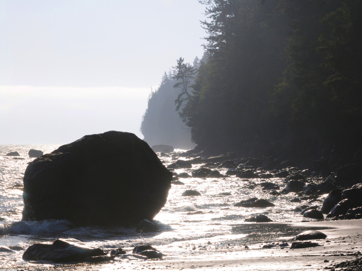 Mixing flip-flops with boulders equals bad decision